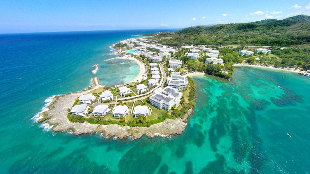Best Resorts in Jamaica for Solo Travelers and Singles