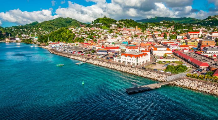 19 Best Popular Foods & Drinks to try on Vacation in Grenada grenada