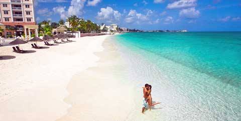 Best Popular Snorkeling Spots in Nassau, Bahamas