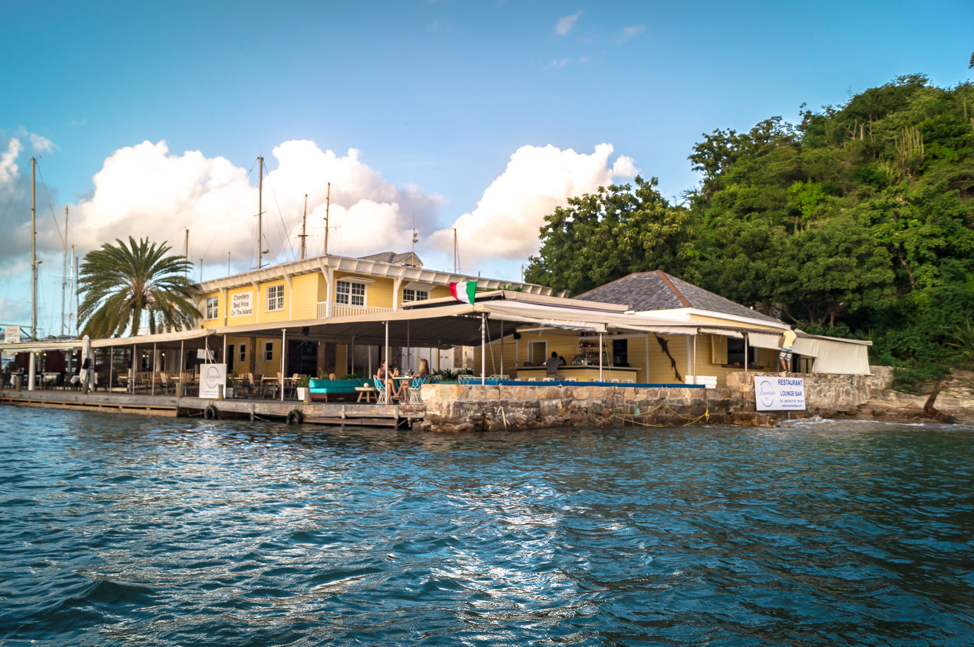 Best Popular Restaurants In Antigua