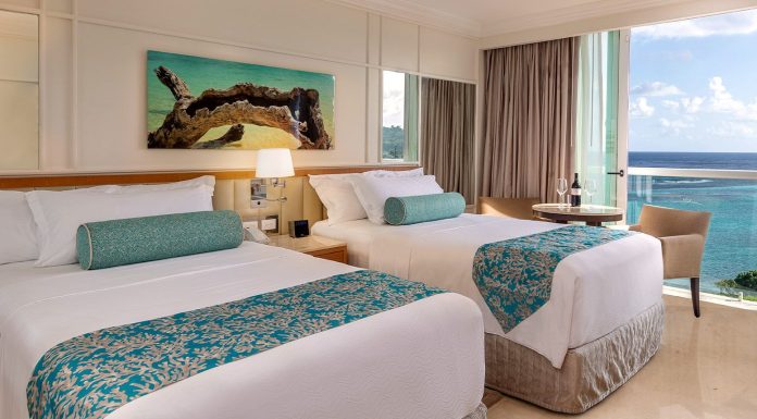 What’s The Difference Between Oceanview, Oceanfront and Beachfront Rooms?