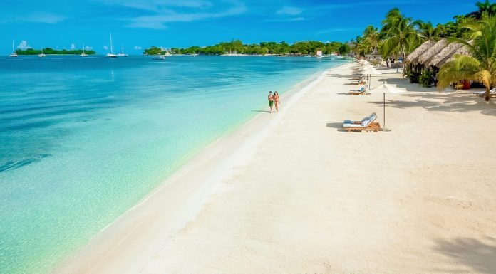 What to Know about Seven Mile Beach in Negril Jamaica