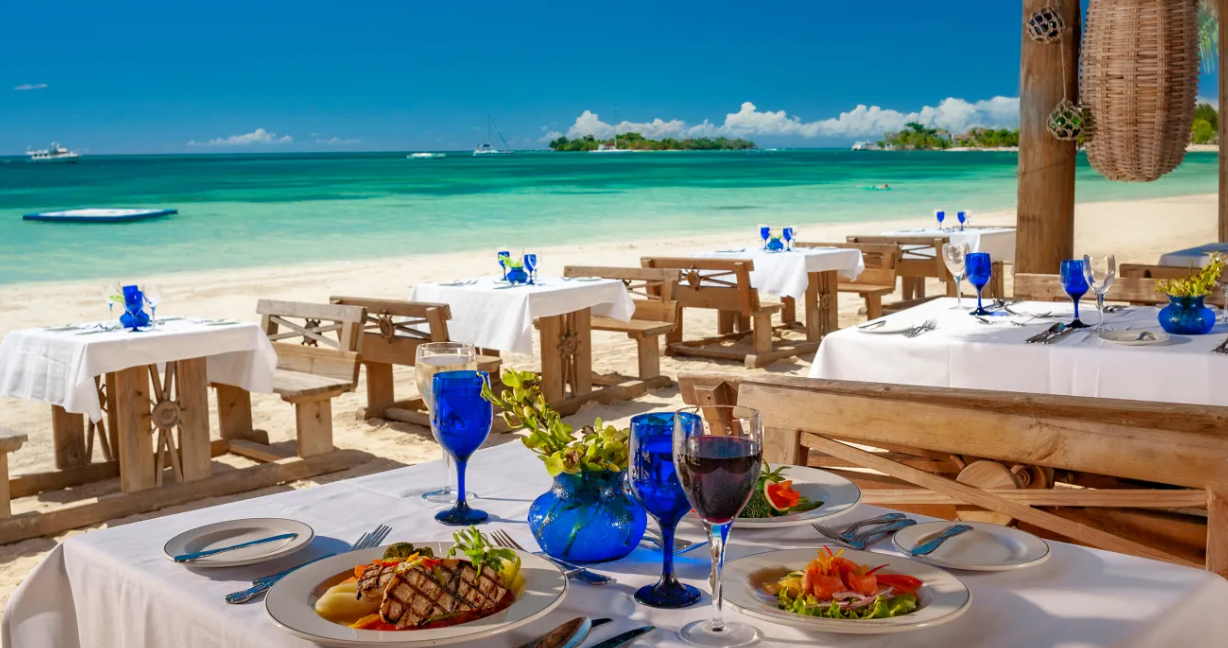 How Many Restaurants are at Sandals Negril Jamaica?