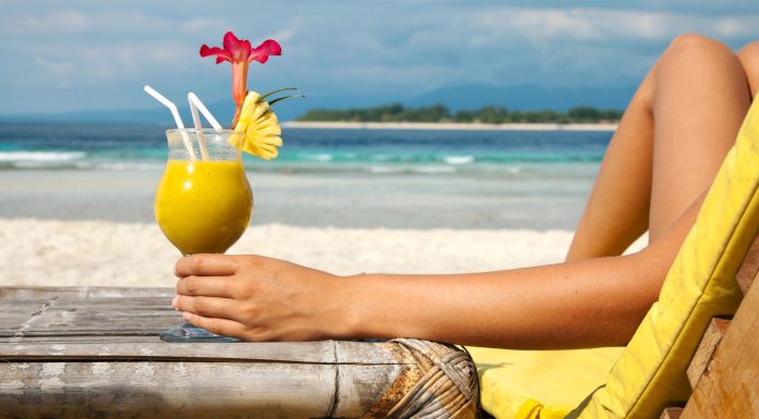 Top 10 Best Cocktails to Drink on The Caribbean Beach or at an All Inclusive Resort Best Cocktails to Drink on The Caribbean Beach or at an All Inclusive Resort