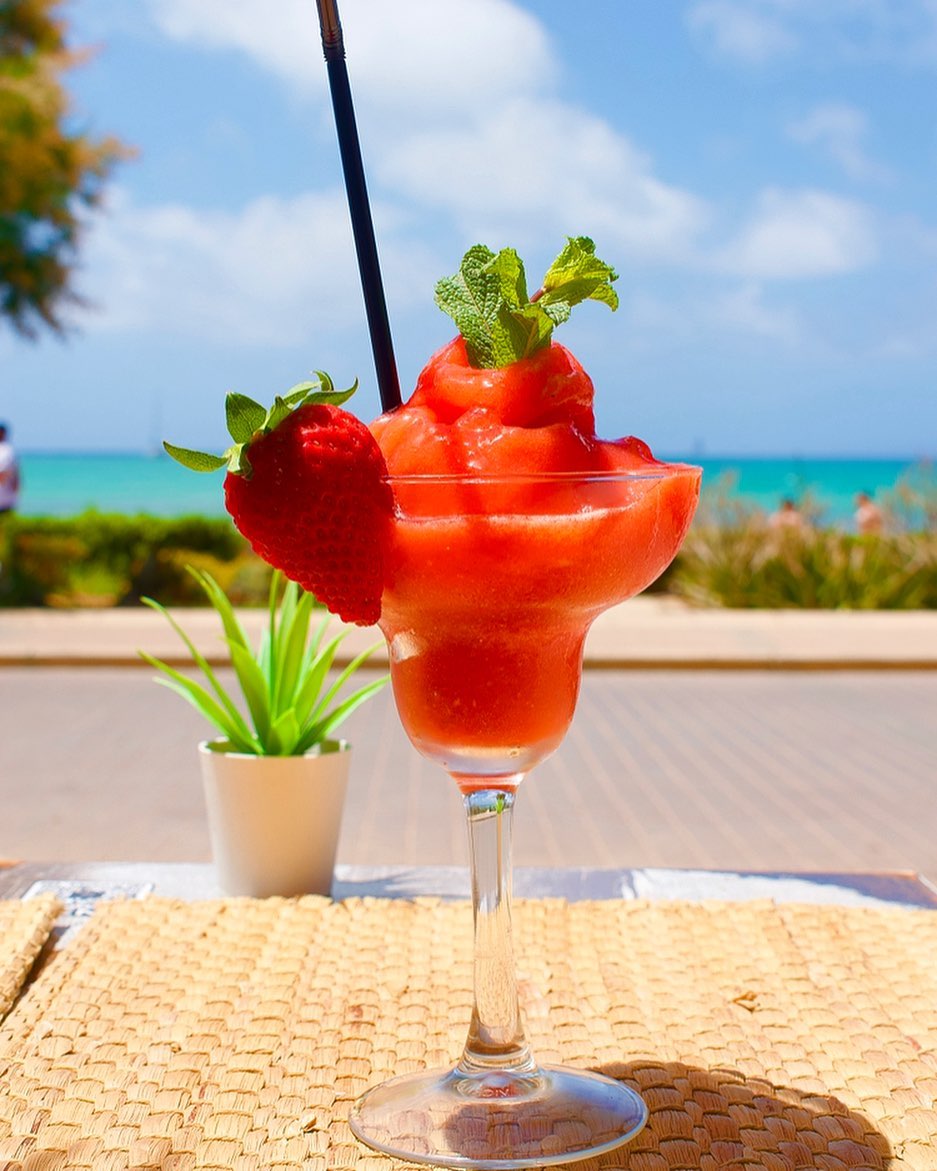 Best Cocktails to Drink on The Caribbean Beach or at an All Inclusive Resort