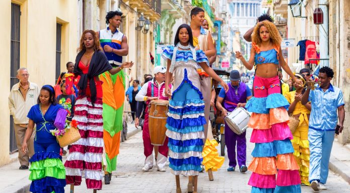 What to Know about Cuban Dancing on Vacation cuba