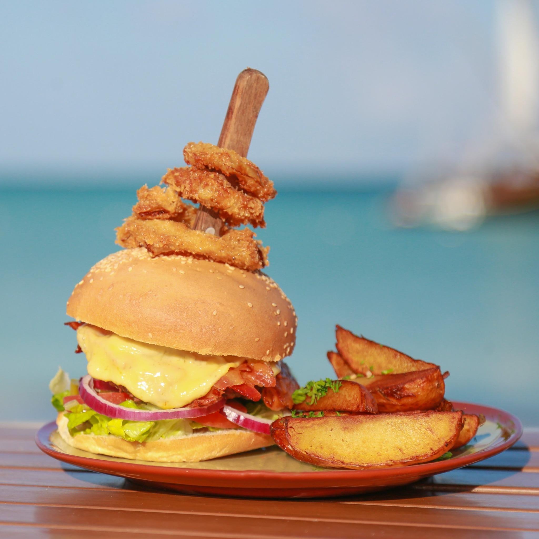 What to Know About MooMba Beach Bar & Restaurant Aruba